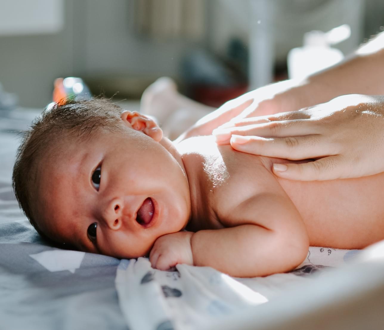 Come proteggere i neonati dalle dermatiti da pannolino in estate